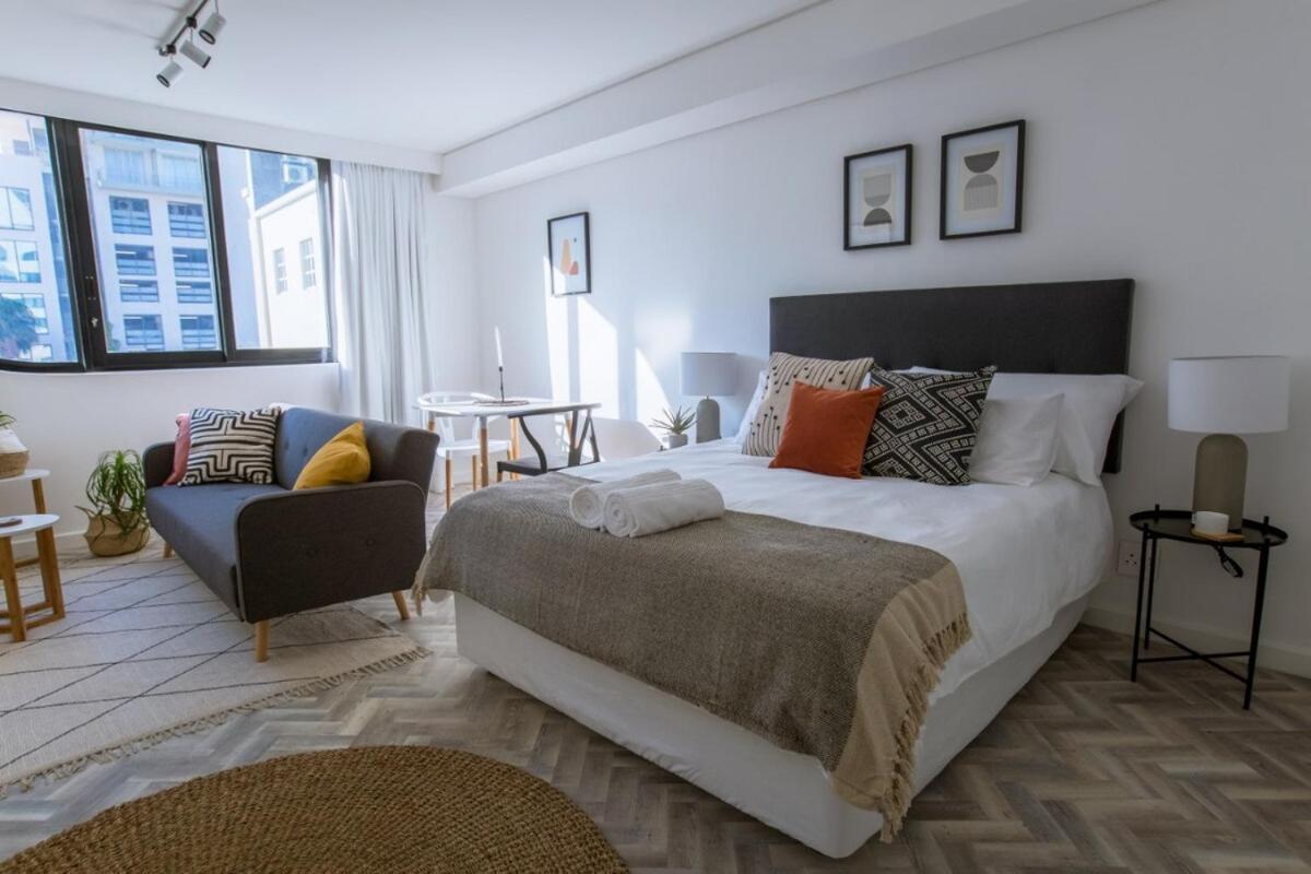Stylish, Modern, Walk To Restaurants And Cbd Daire Cape Town Dış mekan fotoğraf